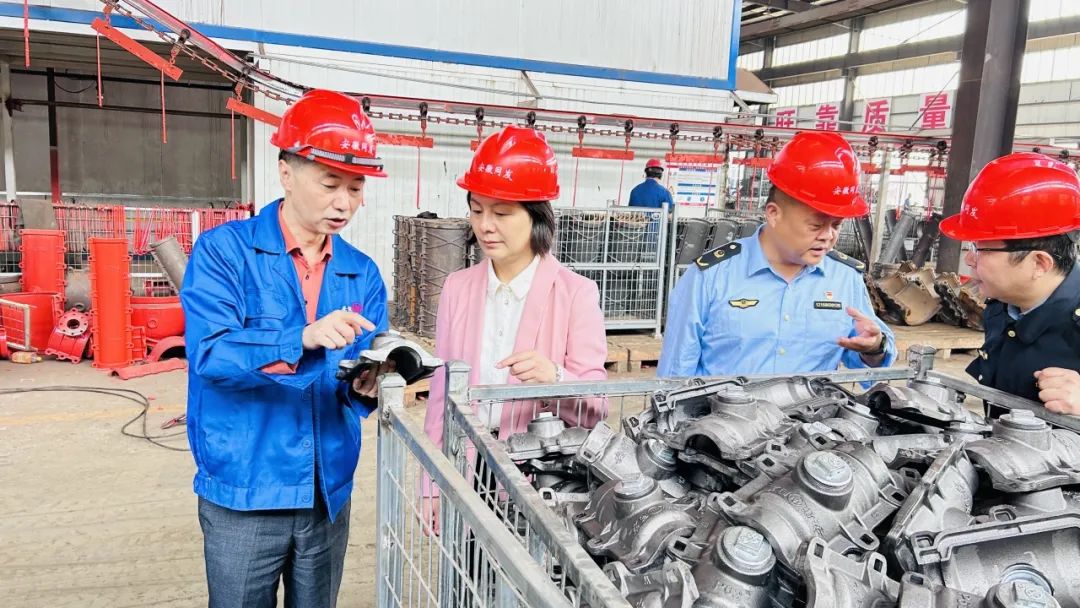 市場監(jiān)管局黨組書記、局長焦玲帶隊赴我司調研回訪